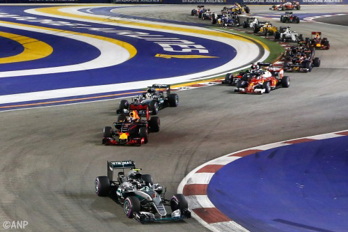 Verstappen zesde in Grand Prix van Singapore