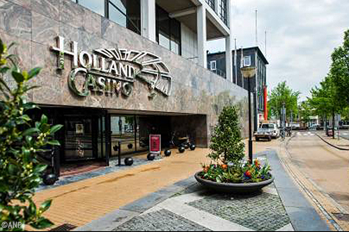 FNV stapt naar rechter om Holland Casino