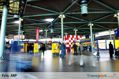 Supermarkt op Schiphol ontruimd vanwege vloeistof