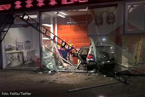 Man die gevel Luxor Theater ramde was verward