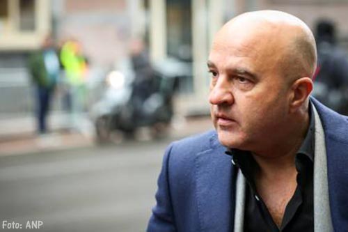 Misdaadjournalist John van den Heuvel doet aangifte tegen No Surrender