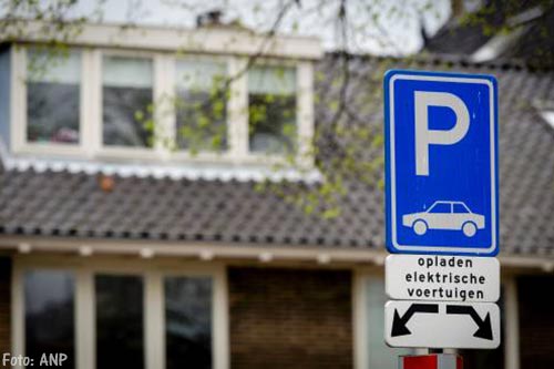 Elektrische auto komt minder ver dan gezegd
