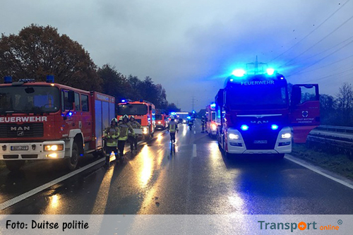 Duitse A31 urenlang afgesloten na brand in vrachtwagen met accu's [+foto's]