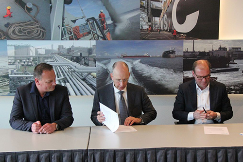 Havenbedrijf Rotterdam sluit twee contracten voor onderhoud wegen en groen in de haven
