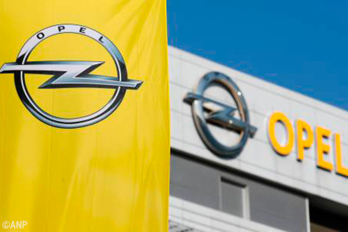 Fransen houden vinger aan pols bij Opel-deal