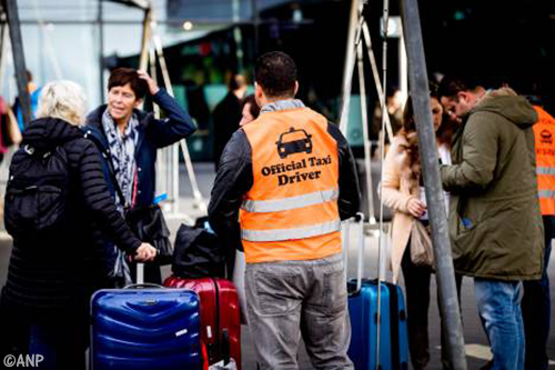 Rechter: taxiverbod Schiphol terecht