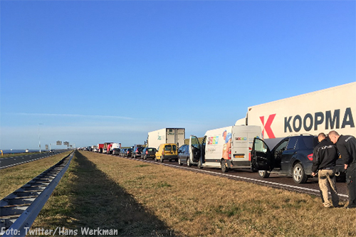 Vrachtwagenchauffeur ongeluk Afsluitdijk was onder invloed [+foto]