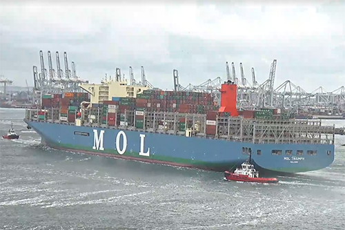 Groeispurt haven Rotterdam door 2e Maasvlakte dankzij aanmeren containerreuzen [+foto]