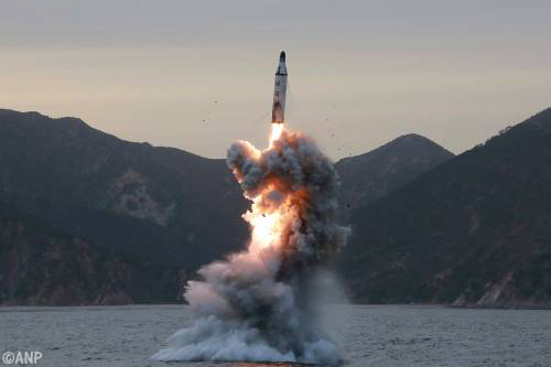 Noord-Korea lanceert ballistische raket