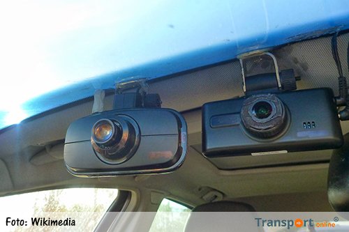 'Vrachtwagenchauffeur met dashcam maakt minder brokken'