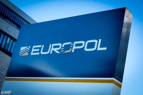 Europol pakt fraude met vliegtickets aan 