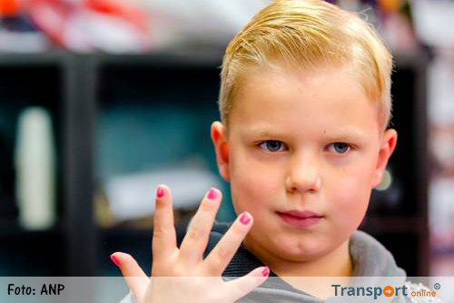 Tijn in besloten kring begraven op verjaardag