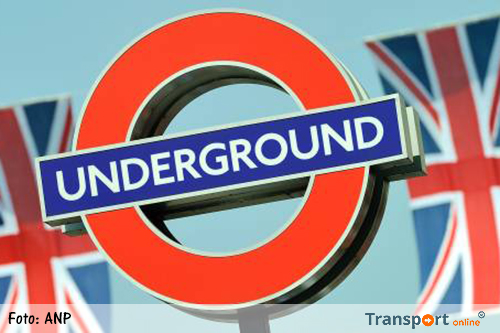 Metrostation Holborn Londen ontruimd na knal en rook [+video]