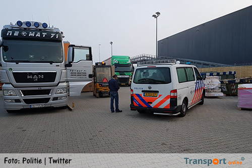 Drie verstekelingen in vrachtwagen in Alblasserdam [+foto]