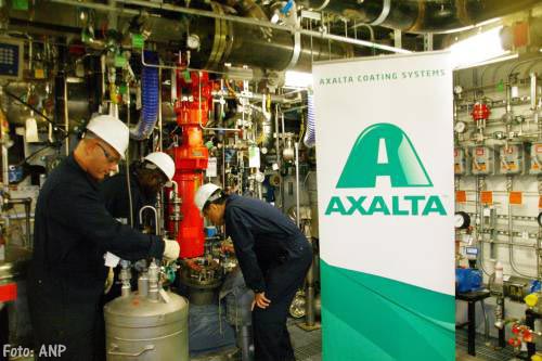 Topman verfbedrijf Axalta weg om gedrag