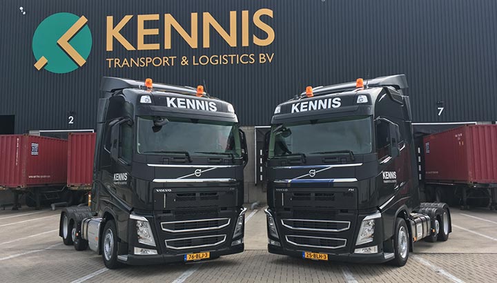 Vijf dedicated Beavertail trucks voor Kennis Transport
