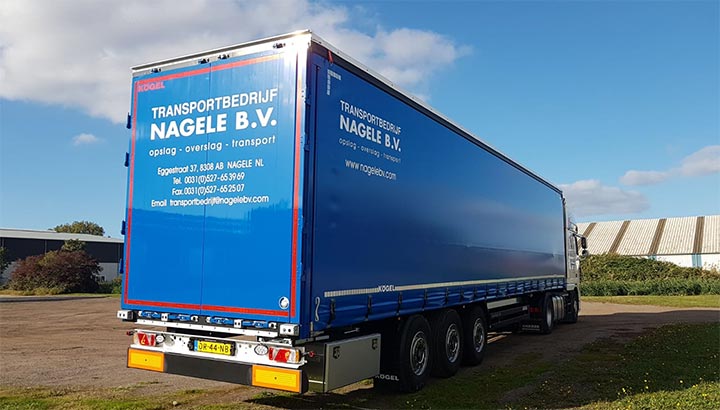 Nieuwe Kögel schuifzeiltrailer voor Transportbedrijf Nagele B.V.