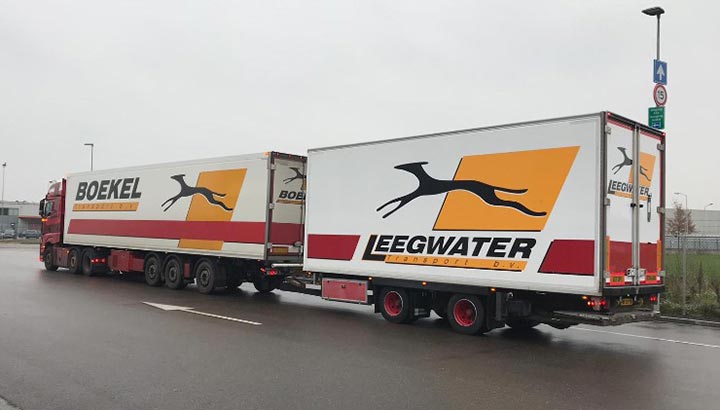 Nieuwe Wezenberg Krone LZV koeloplegger voor Boekel/Leegwater transport