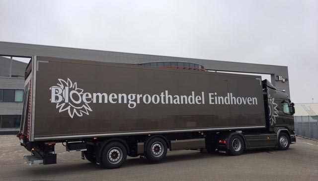 Twee Wezenberg Krone city koelopleggers voor Bloemengroothandel Eindhoven