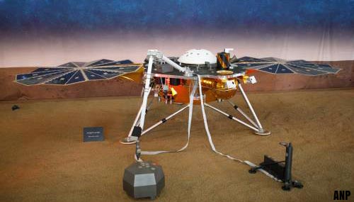 InSight met succes geland op Mars