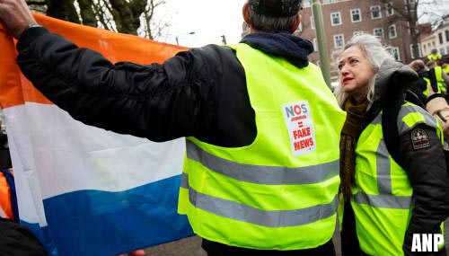 Veel Nederlanders blij met acties gele hesjes