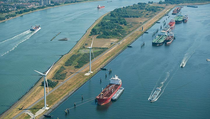 Havenbedrijf Rotterdam maakt schonere zeevaart laagdrempeliger
