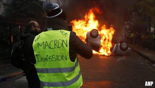 Weer duizenden agenten in Parijs om protesten 'gele hesjes'