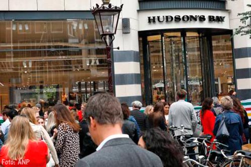 Voorlopig geen nieuwe winkels Hudson's Bay in Nederland