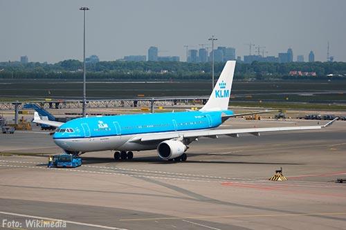KLM 'zeer ontstemd' over uitstel Lelystad