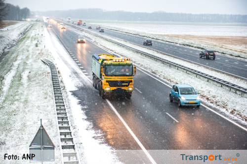 Verkeershinder door sneeuwval in Limburg