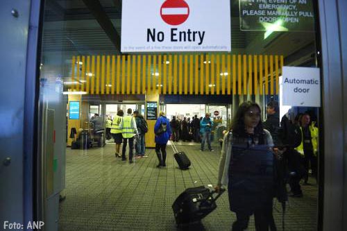 Nederlandse vluchten tussen London City Airport geschrapt om bom