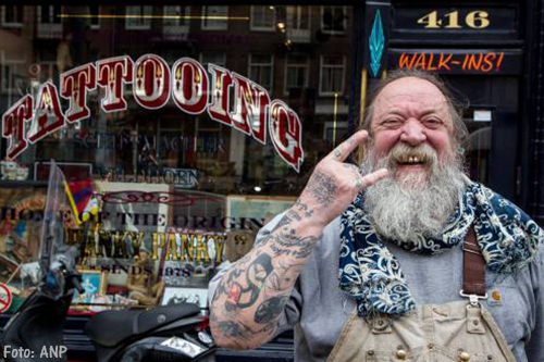 Tournee tatoeëerder Henk Schiffmacher afgelast