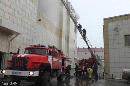 Dodental brand Russisch winkelcentrum stijgt verder