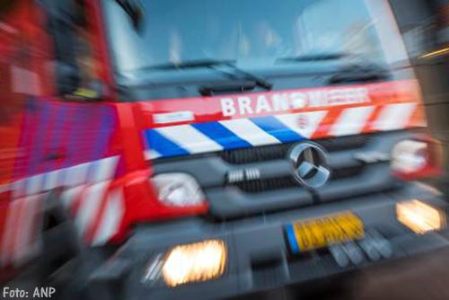 Explosies en gewonde bij loodsbrand in Hoeven