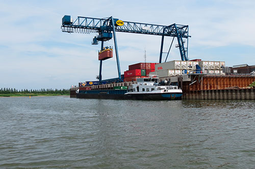 Container Terminal Doesburg voorziet in dagelijkse afvaart met inzet tweede schip