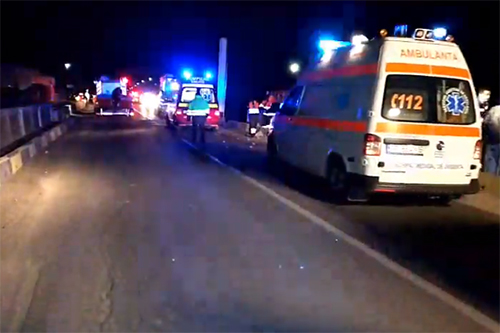 Negen doden bij ongeval met bestelbus in Roemenië [+video]