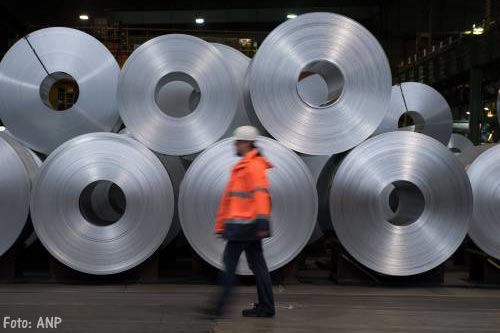 Dip aluminiumprijs na hoop lichtere sancties