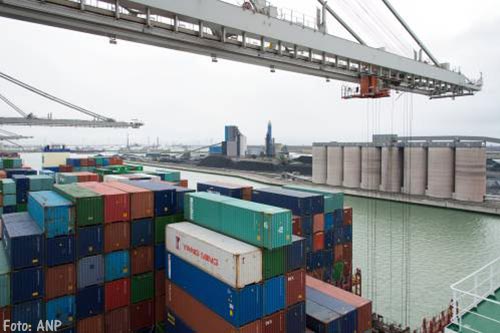 Nederlandse bijdrage aan wereldhandel stijgt