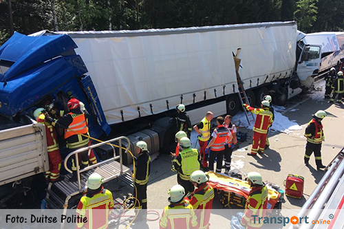 Opnieuw ernstig ongeval met vrachtwagens op Duitse A9: vrachtwagenchauffeur overleden [+foto's]