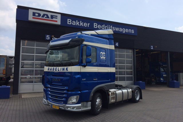 Zes nieuwe DAF Trucks voor Rabelink Logistics