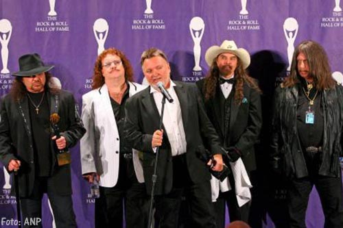 Lynyrd Skynyrd-gitarist Ed King (68) overleden