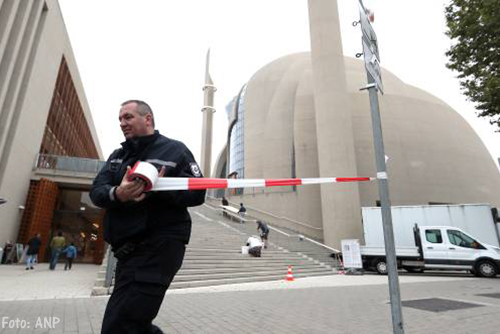Keulen schermt opening reusachtige Ditib-Centrale Moskee met Erdogan af