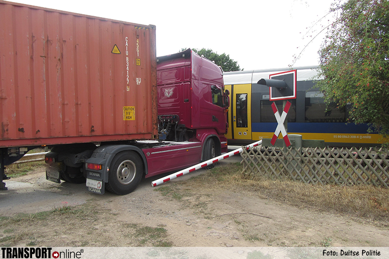 Alerte spoorwerker voorkomt treinramp in Duitsland [+foto's]