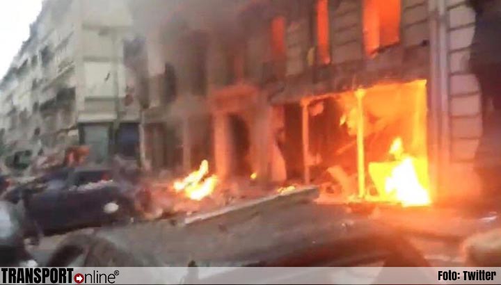 Meerdere gewonden door zware explosie Parijs [+foto's]