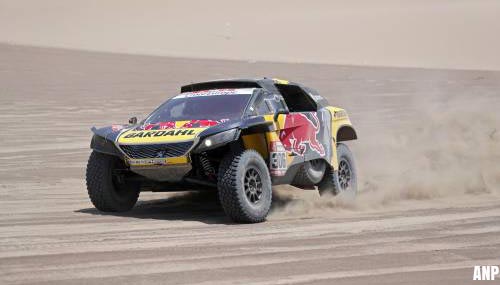 Loeb wint langste etappe Dakar Rally