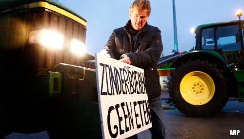 Grote drukte in Den Haag, boeren op Malieveld