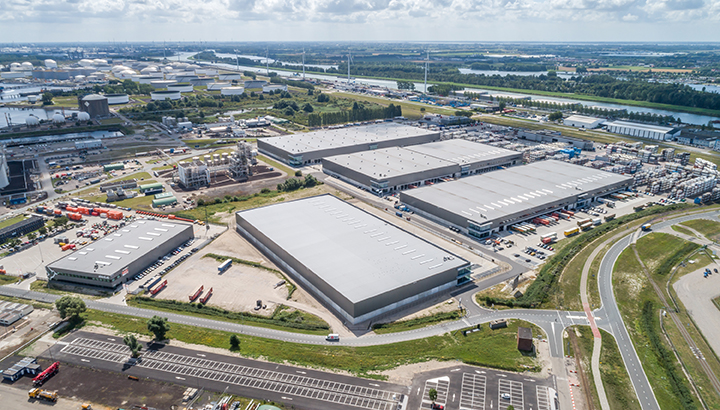 Estron breidt warehouse uit op SMARTLOG in Rotterdam