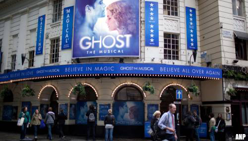 Plafond theater Londen ingestort tijdens show