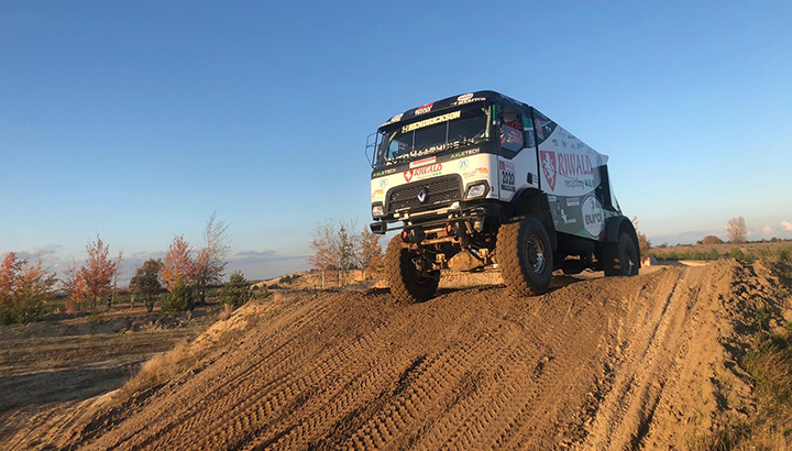 Riwald Dakar Team zeer tevreden over resultaten nieuwe hybride rallytruck
