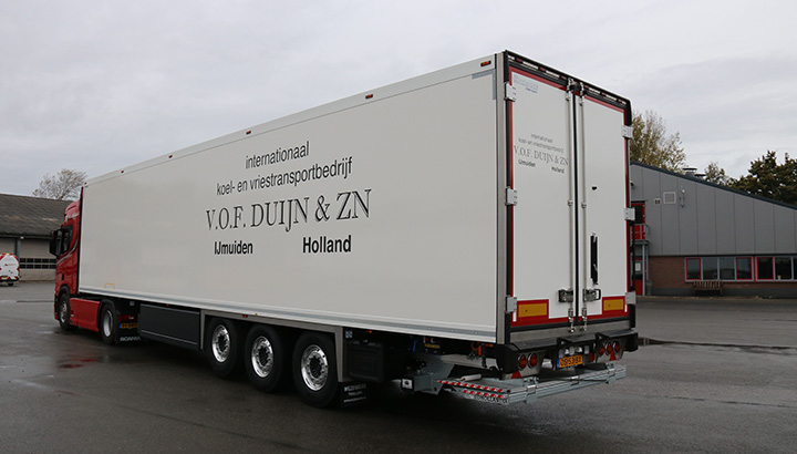 Wezenberg Trailers polyester Krone afgeleverd aan VOF Duijn en zonen uit IJmuiden